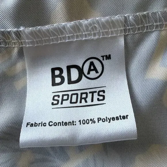 MLB San Diego Padres SGA 4/14/25 Hawaiian Full Button Floral Size M Casual Shirt - Picture 2 of 8